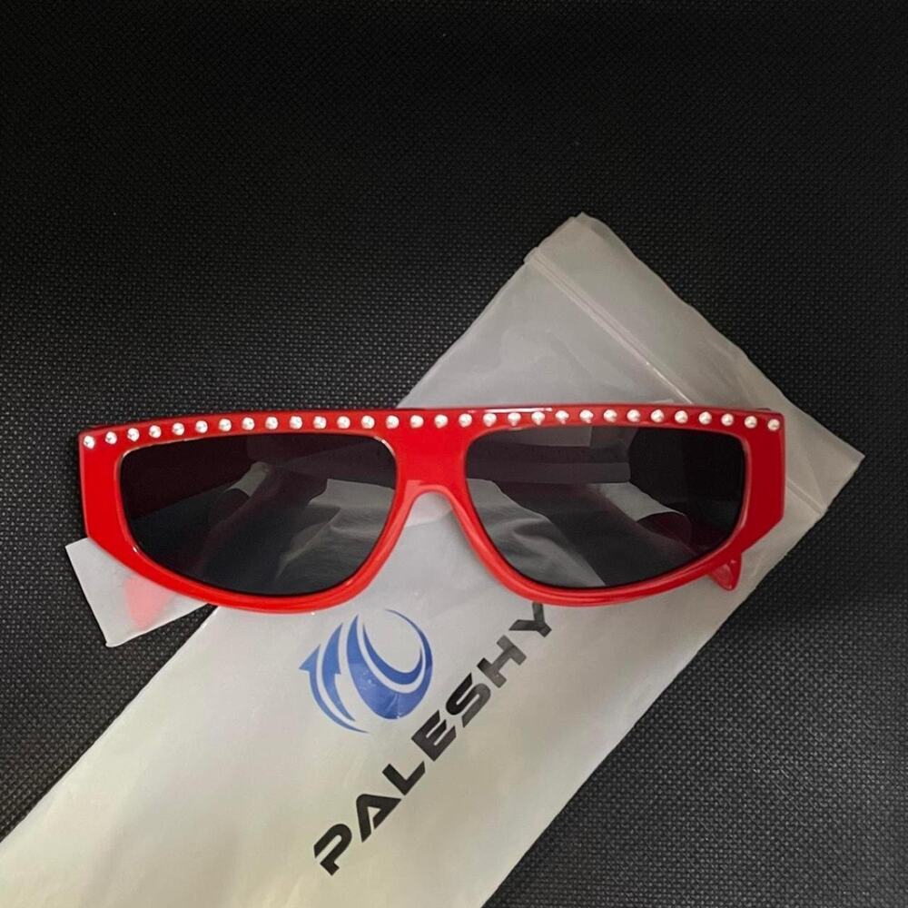 Red sunglasses with rhinestones